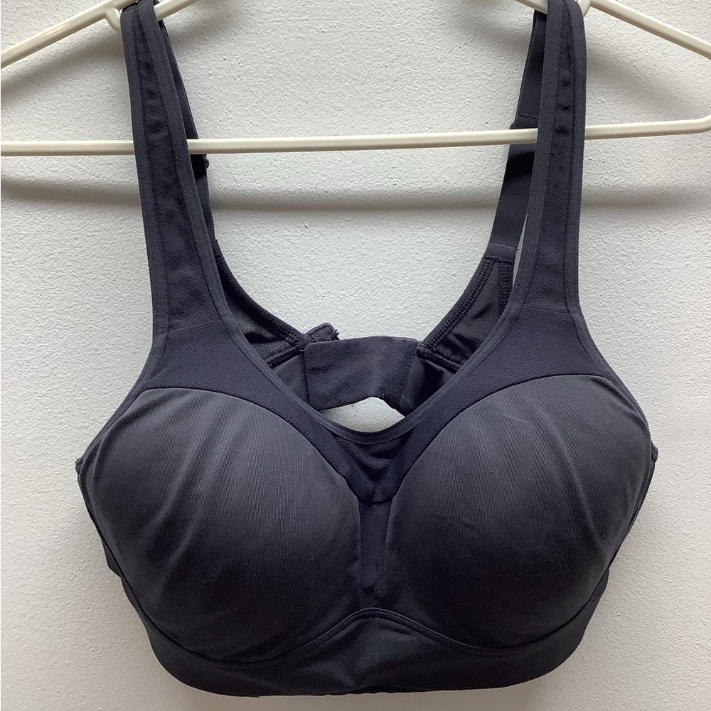 Adidas & C9 By Champion Size Small Sports Bra Duo. Preloved - Picture 6 of 9